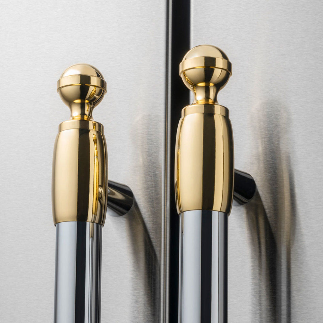 Bertazzoni Bertazzoni Dekorationssæt til køleskab/opvaskemaskine, messing – produktfoto (Opvaskemaskiner)