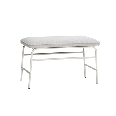 Hübsch Interiør Mist - Bænk i grå metal/polyester ❤ Stort online udvalg i Hübsch Interiør ❤ Billig fragt og hurtig levering 2 - 5 hverdage ❤ Varenummer: BYH-2118271 / Ean: 5712772114223 på lager - Udsalg på Bænk - Over 857 kendte brands på udsalg