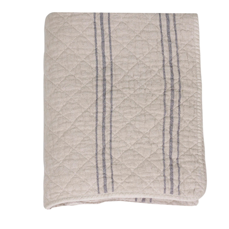 Chic Antique Quilt hør m. olmer strib ❤ Stort online udvalg i Chic Antique ❤ Billig fragt og hurtig levering 2 - 5 hverdage ❤ Varenummer: BYH-2080734 / Ean: 5712750085316 på lager - Udsalg på Plaider og sengetæpper - Over 360 kendte mærker på udsalg