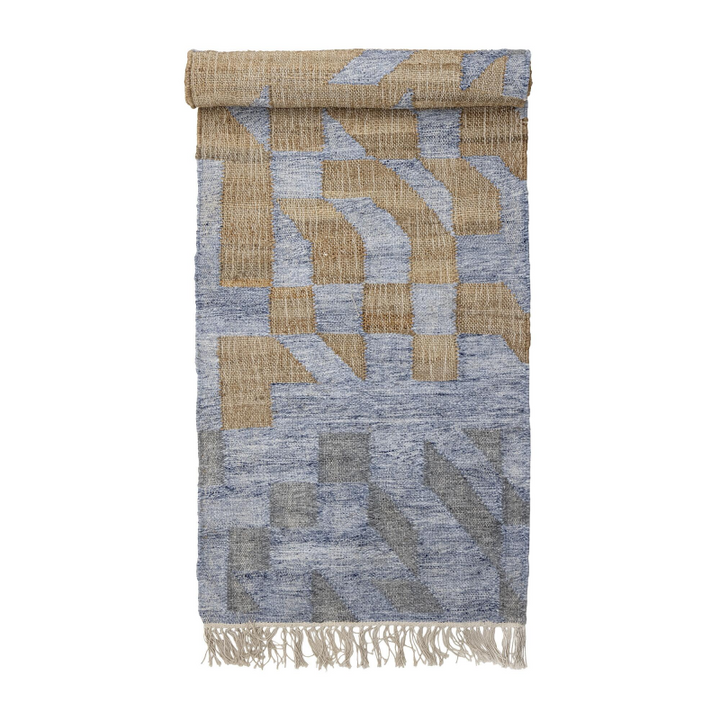 Produktbillede af Vikka Tæppe i jute blå på tilbud i høj kvalitet