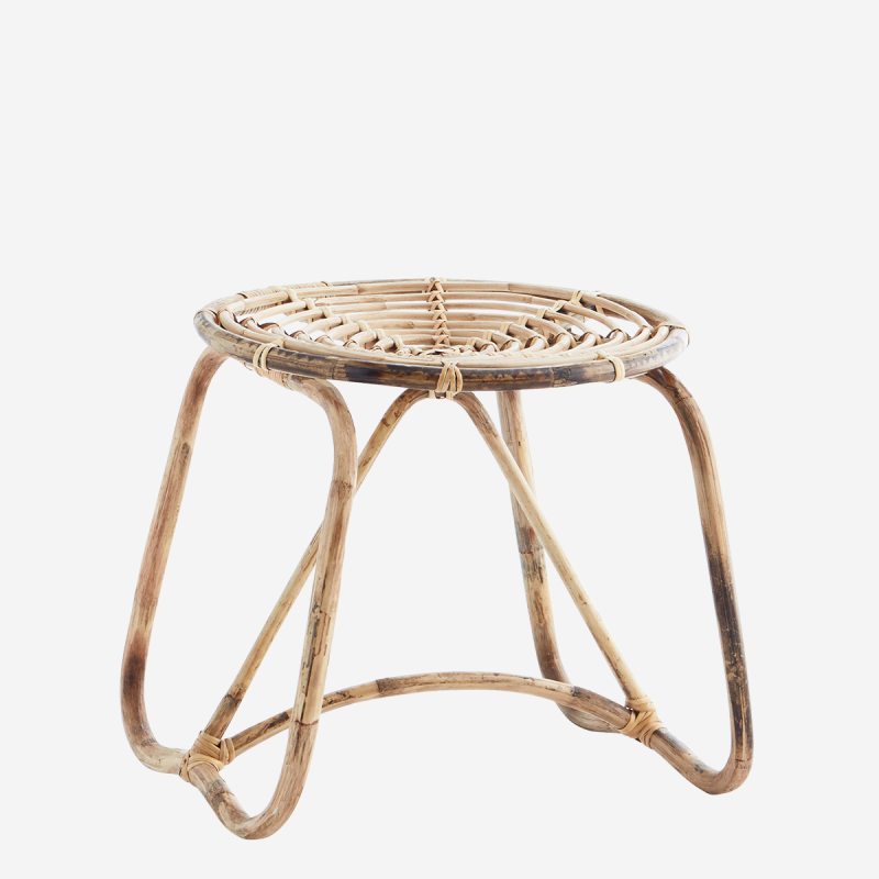 Madam Stoltz Bamboo stool i Natural ❤ Stort online udvalg i Madam Stoltz ❤ Billig fragt og hurtig levering 2 - 5 hverdage ❤ Varenummer: BYH-2133166 / Ean: 2500456875576 på lager - Udsalg på Stole - Over 324 kendte brands på udsalg