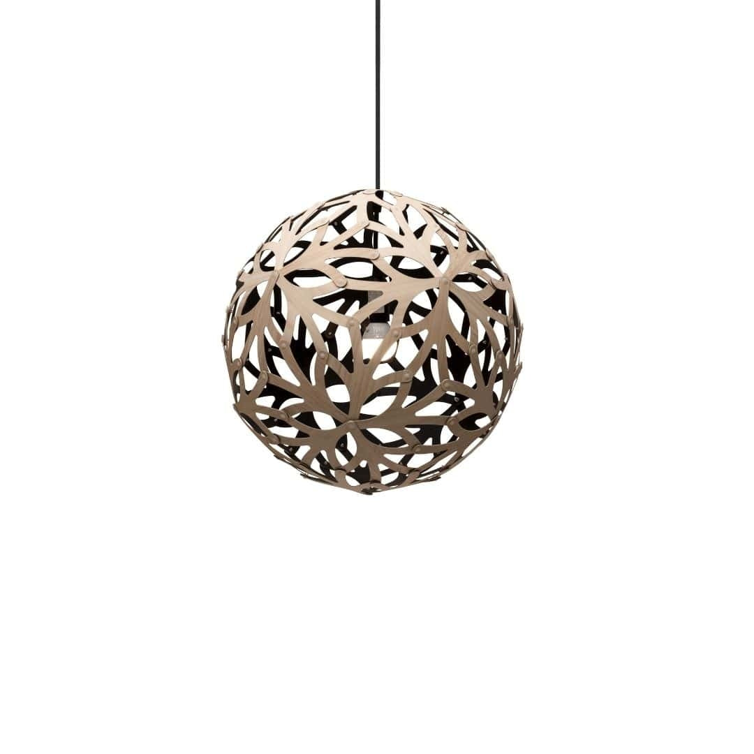 Produktbillede af Floral Ø40 Pendel Bamboo / Sort David Trubridge i premium kvalitet