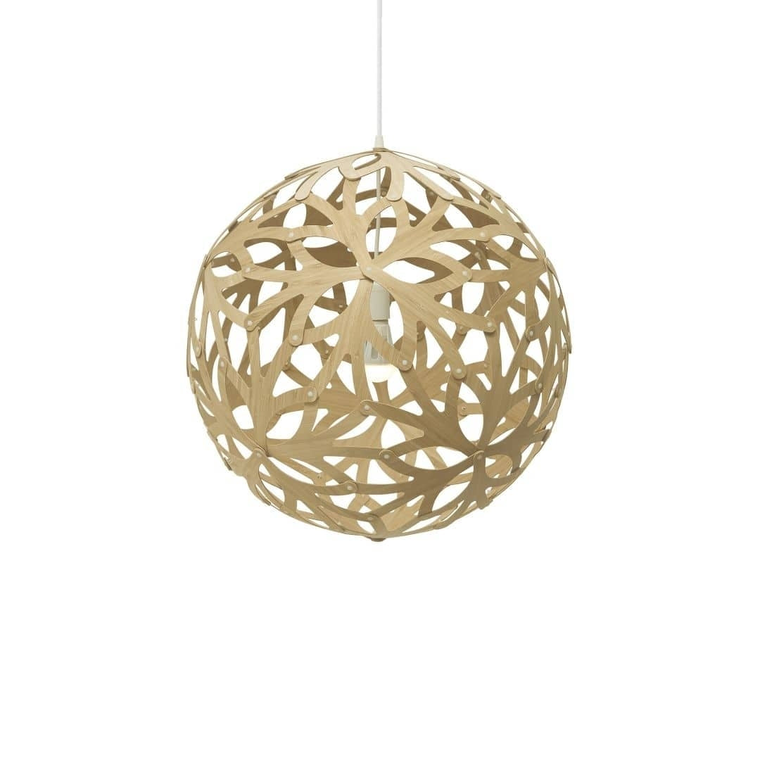 Produktbillede af Floral Ø80 Pendel Bamboo David Trubridge i premium kvalitet