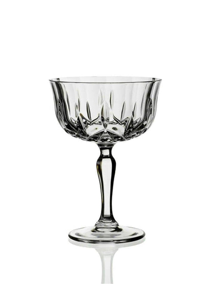 Rcr Opera Champagne Coupe 24 Cl 6stk. ❤ Kæmpe udvalg i RCR Glas ❤ Billig fragt og hurtig levering 2 - 5 hverdage - Varenummer: BAR-655815 / Ean: '8007815258499 på lager - Udsalg på Glas Krystalglas Krystal champagneglas Spar op til 62% - Over 454 kendte mærker på udsalg