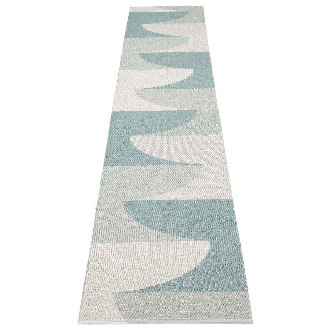 Pappelina Pappelina Hill Tæppe 70x360 cm, fossil grey/haze/sage ❤ frontbillede (Tæpper)