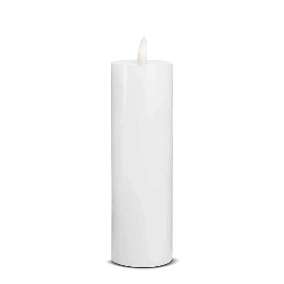 LED Stearinlys 1 stk. ø5,5 x 20 cm m/3D flamme (flere farver) Hvid