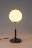 ZUIVER Orion bordlampe opal glas og sort marmor