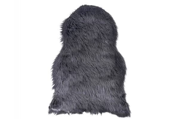 Imiteret lammeskind - 50x85 cm Grå ❤ Stort online udvalg i Gozomo.dk ❤ Billig fragt og hurtig levering 2 - 5 hverdage ❤ Varenummer: HML-DK2240V502 / Ean: på lager - Udsalg på INDEMØBLER > Lammeskind Spar op til 65% - Over 785 kendte brands på udsalg