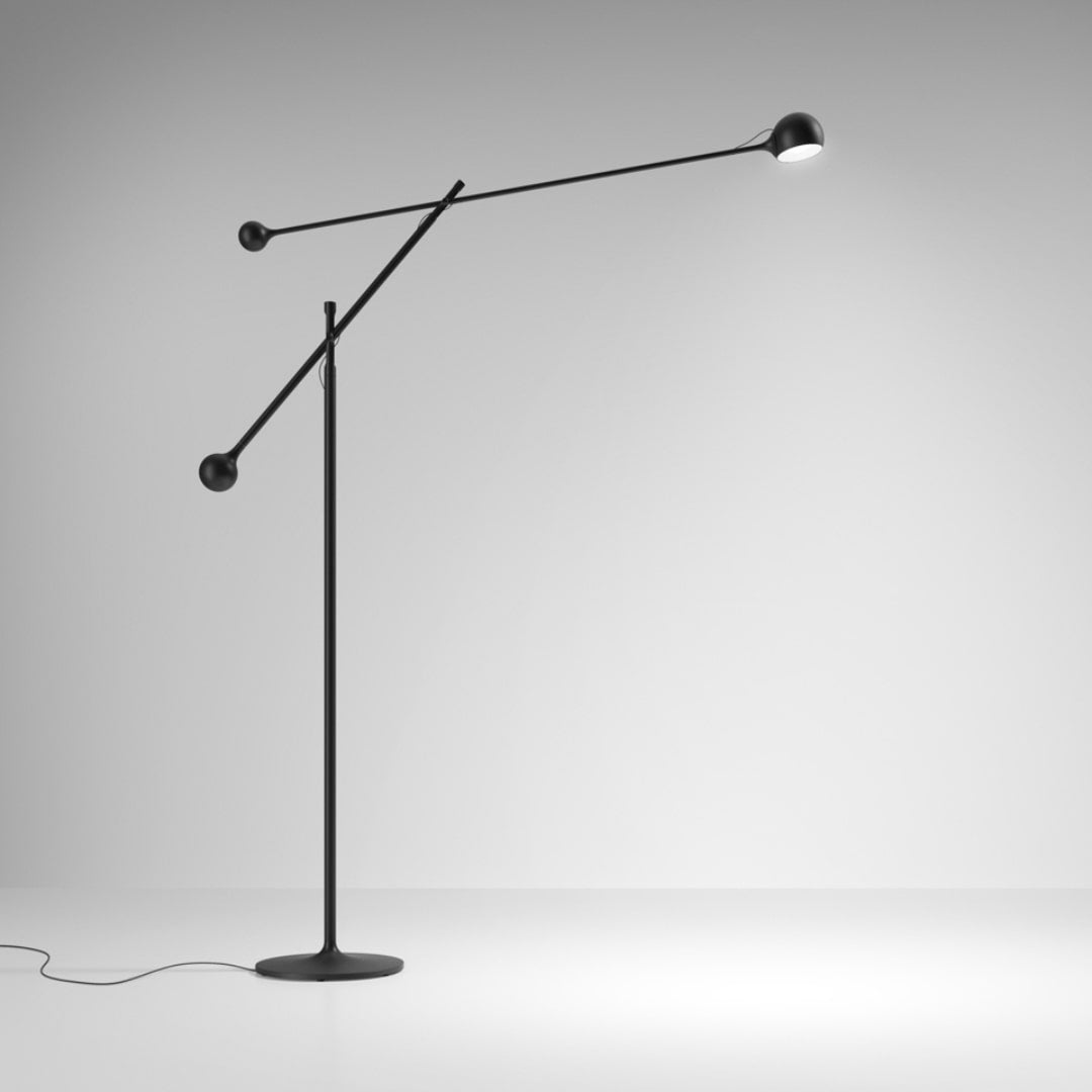 IXA Gulvlampe Antracit Artemide