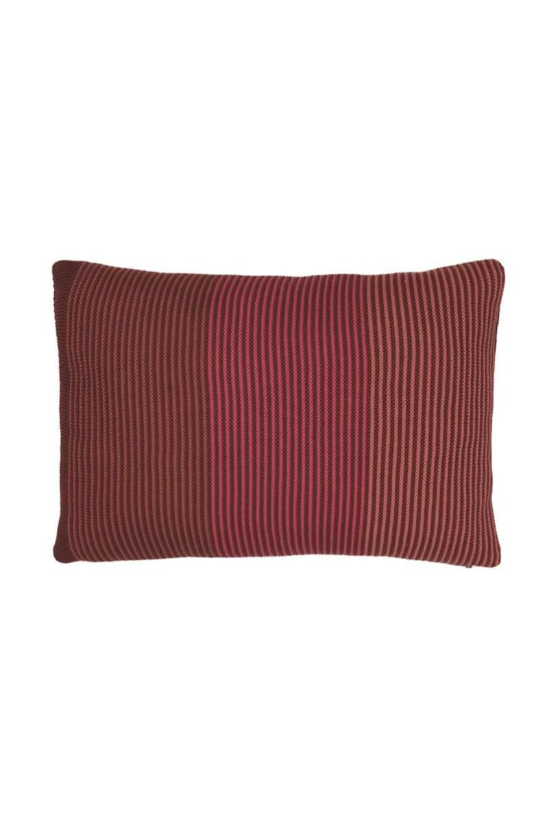 Produktbillede af PIP Blockstripe Cushion Pink 40x60 på tilbud i høj kvalitet