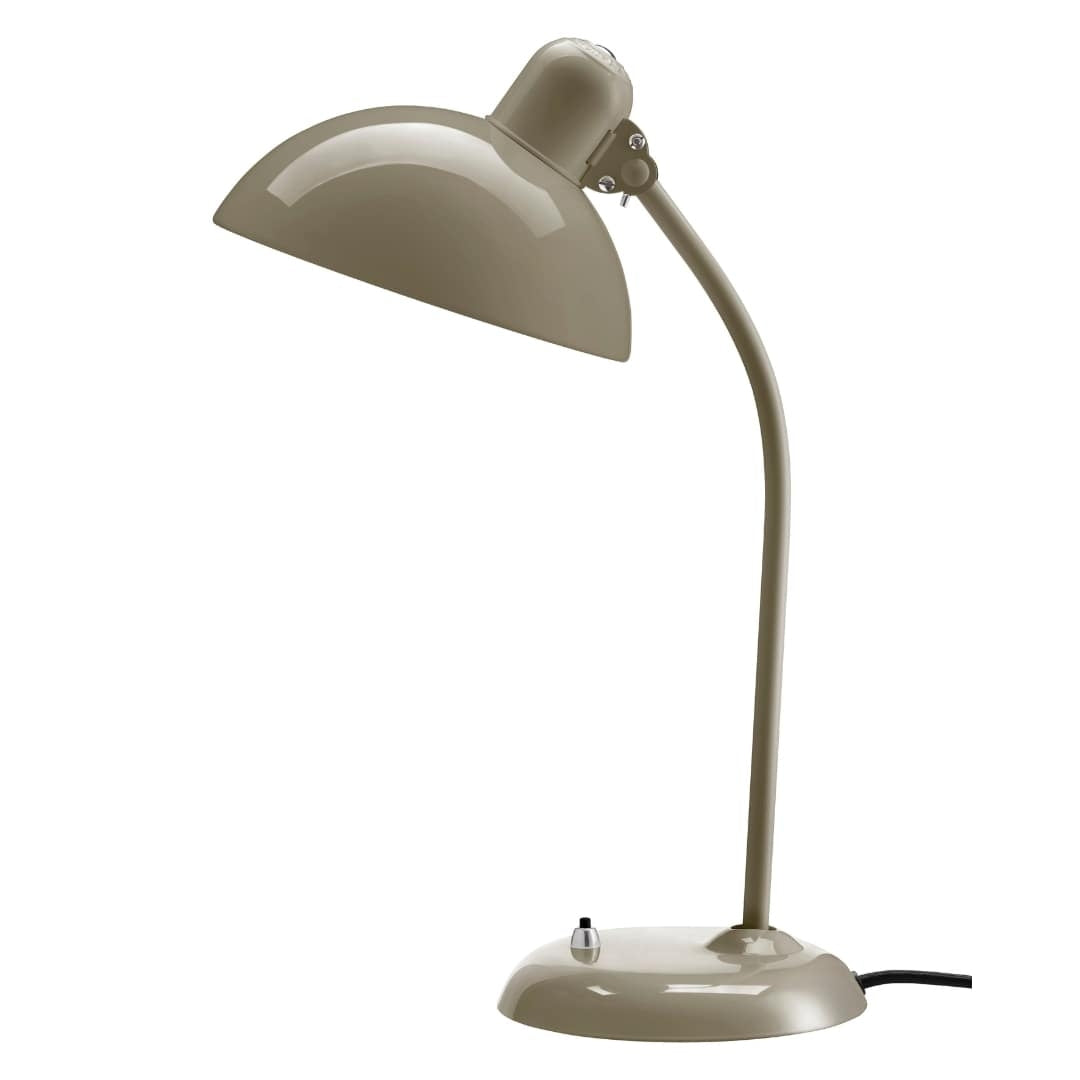 Produktbillede af Kaiser Idell 6556-T Bordlampe Olive Green Så længe lager haves Fritz Hansen i premium kvalitet