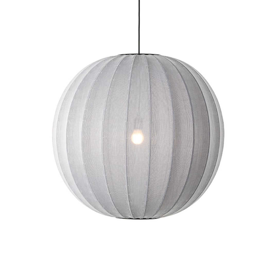 Produktbillede af Knit-Wit 75 Round Pendel Silver Made by Hand i premium kvalitet