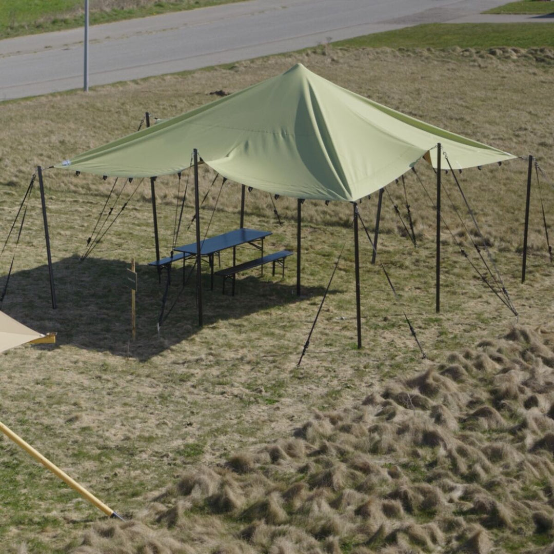 Zederkof Stretch Tent 6x6 m i sandfarve, komplet udstillingsmodel med organisk udtryk