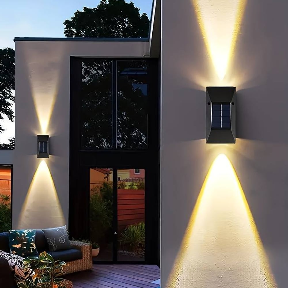 Produktbillede af Køb LED-solcelle Væglampe (up- downlight) 2 stk. sort på tilbud