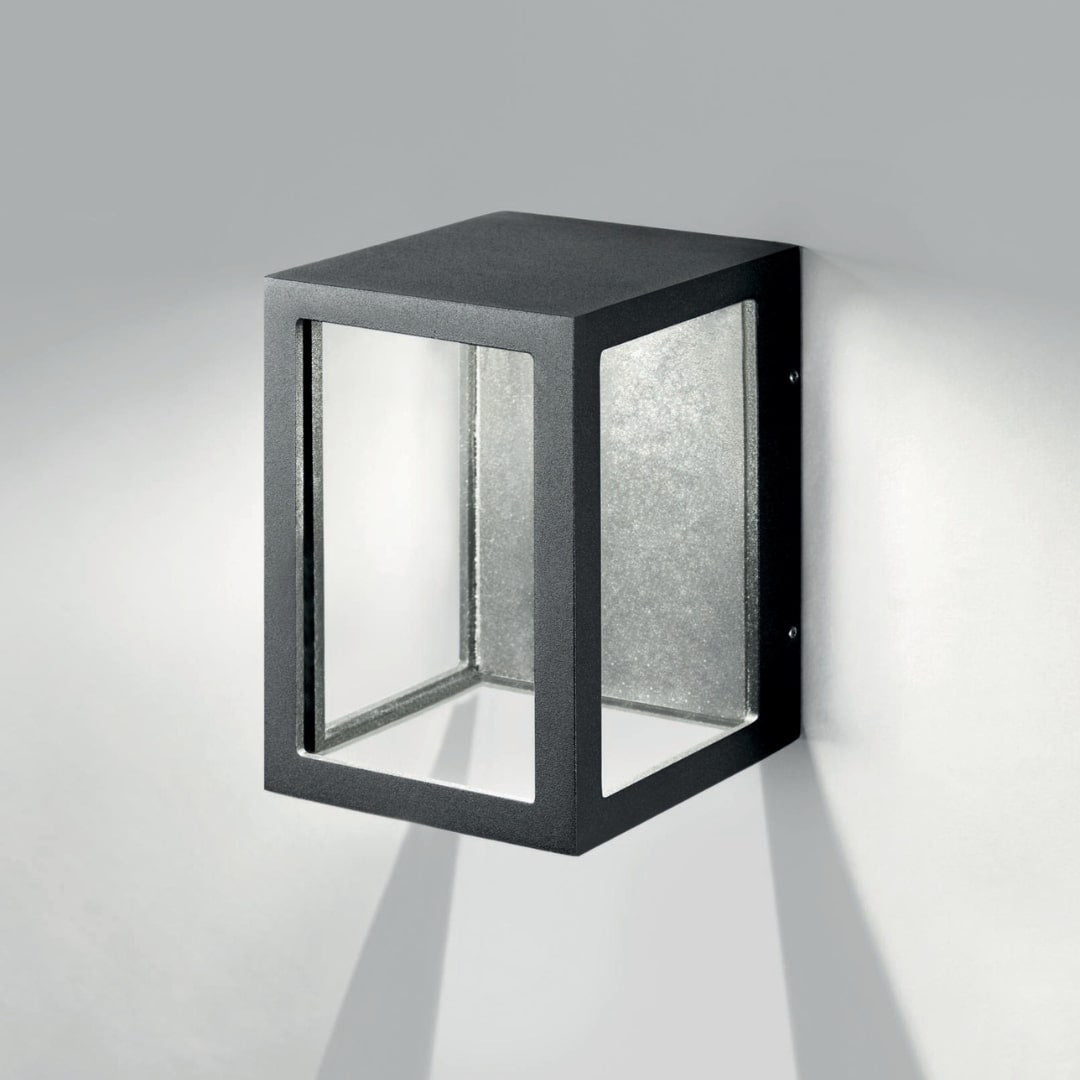 Lantern W2 Væglampe Sort LIGHT-POINT