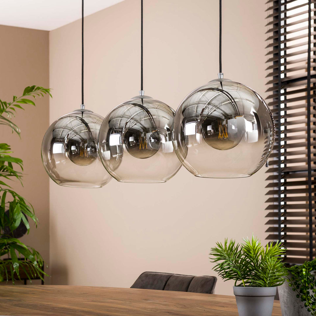 Produktbillede af Sphere Loftlampe med tre lampeskærme i røgfarvet glas Levering med pære(r) på tilbud i høj kvalitet
