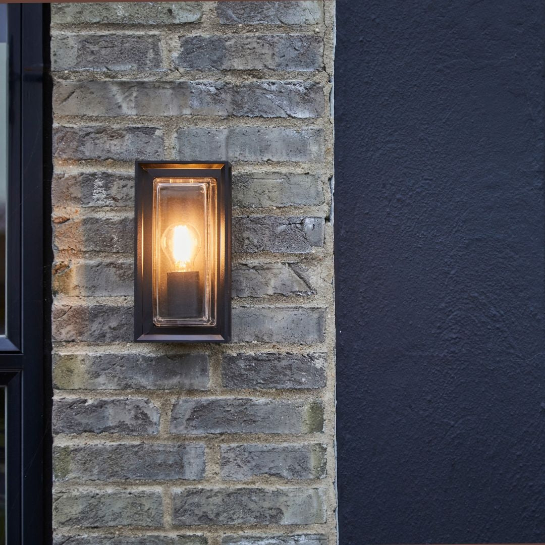 Loke Væglampe Sort Loom Design