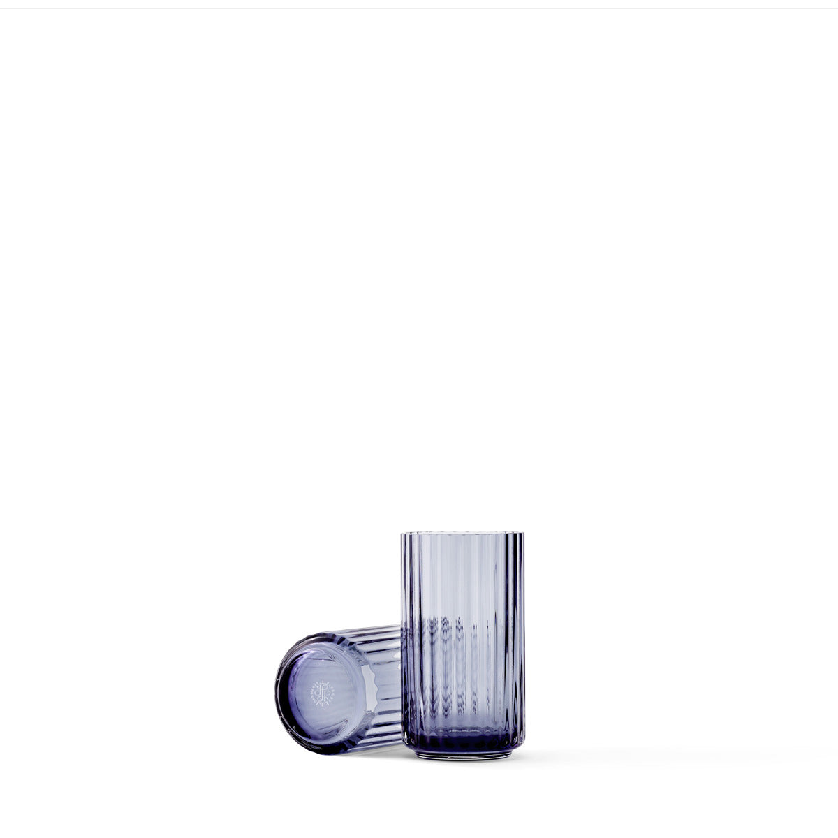 Produktbillede af Lyngby Porcelæn Lyngbyvase H12,5 cm midnight blue mundblæst i premium kvalitet