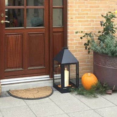 Produktbillede af Marco Lanterne 5 farver 32 x 32 x 70 cm Galvaniseret Sort på tilbud i høj kvalitet