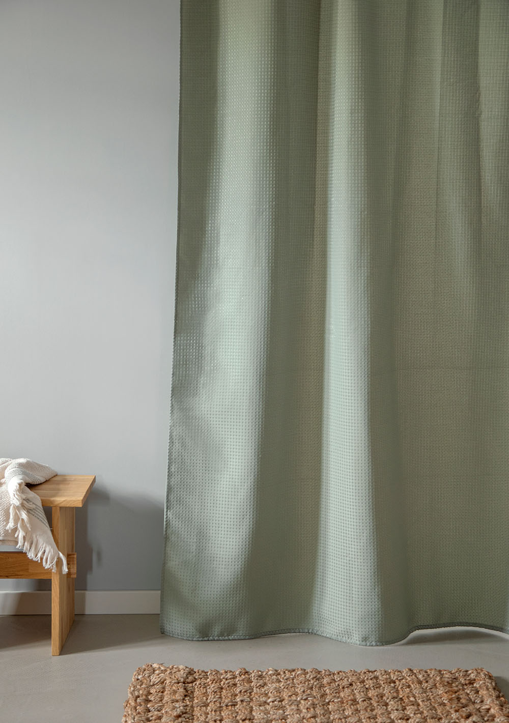 Produktbillede af MOUD Home WAFFLE Badeforhæng i army grøn 180x220 cm i premium kvalitet