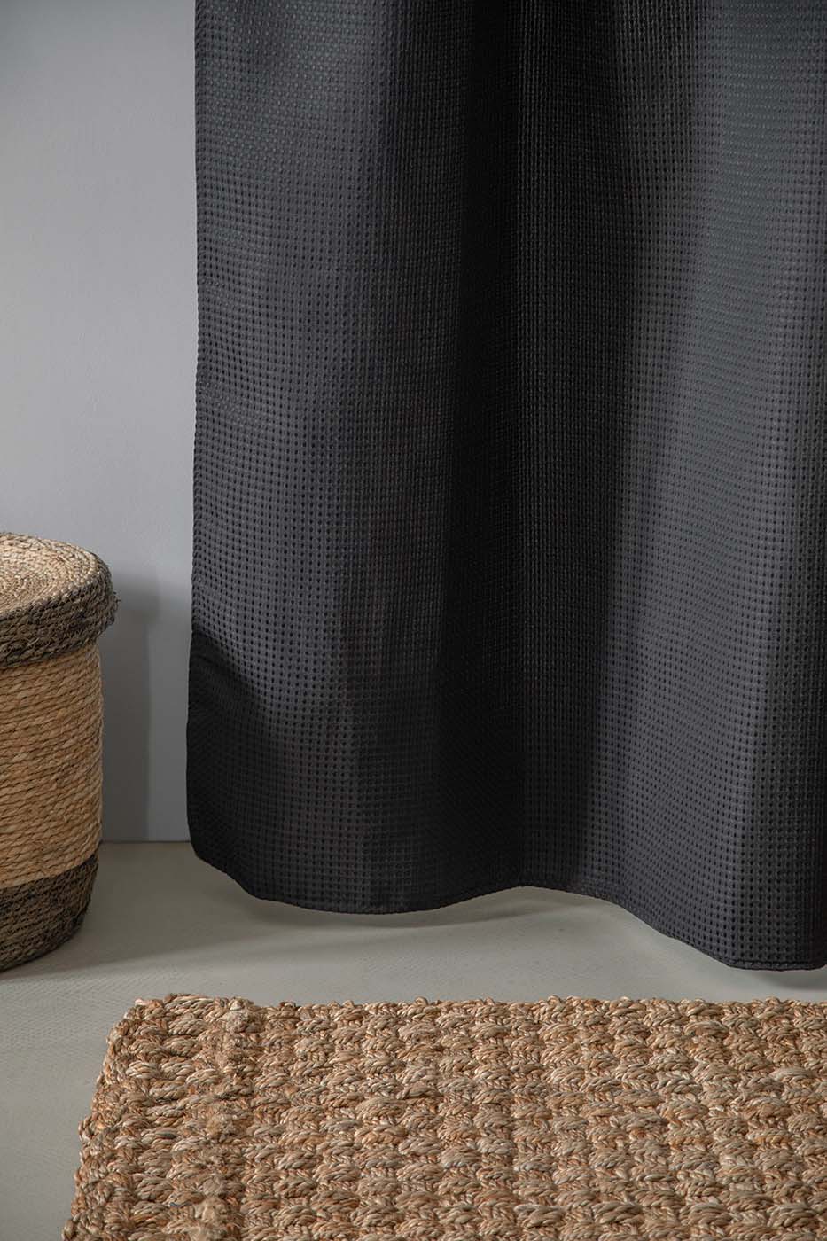 Produktbillede af MOUD Home WAFFLE Badeforhæng i sort 180x220 cm i premium kvalitet