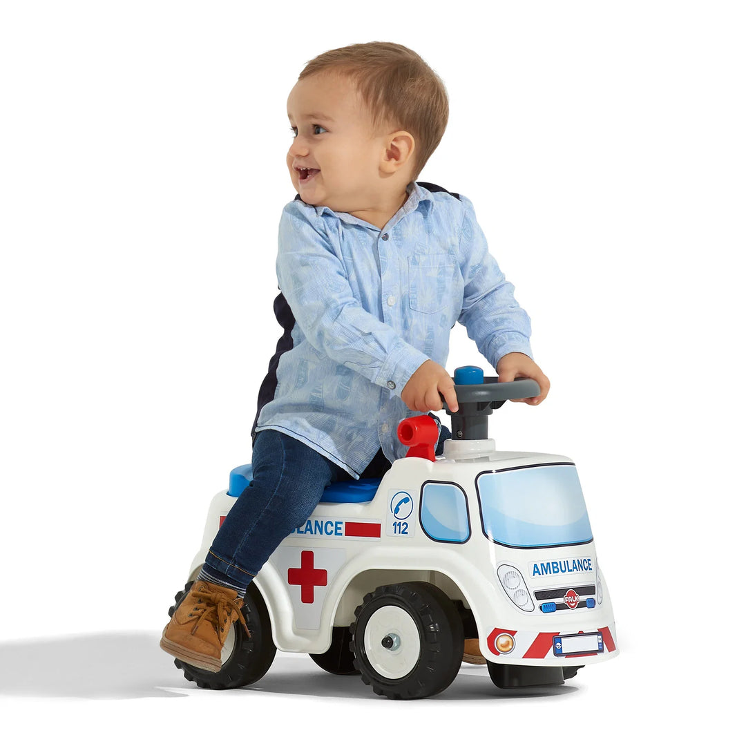 Ride-on ambulance inkl. opbevaringsrum