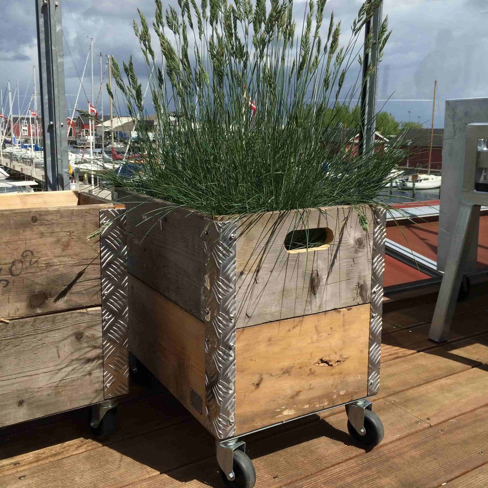 Produktbillede af Arizona Opbevaringskasse i genbrugstræ 55 x 36 x højde 48,5 cm på tilbud i høj kvalitet