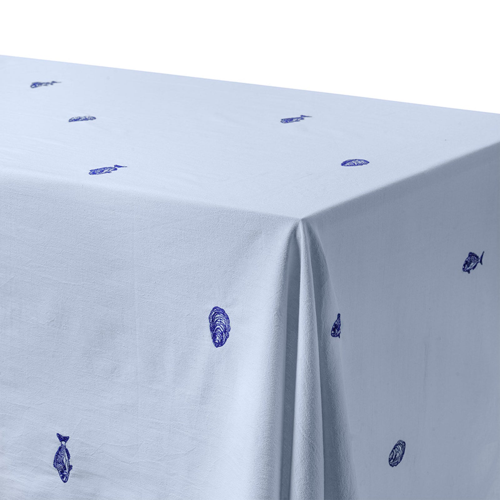 Midnatt Midnatt Josefin La Mer Dug 180x145 cm, blå – billede i brug (Dug)