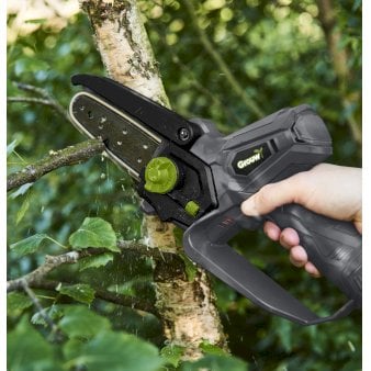 Se Grouw mini grensav Akku 12V LI-ION ❤ Stort online udvalg i Plantetorvet ❤ Hurtig levering: 1 - 2 Hverdage samt billig fragt - Varenummer: PTT-93358 og barcode / Ean: på lager - Udsalg på Havemaskiner > Grensave Spar op til 58% - Over 360 kendte mærker på udsalg