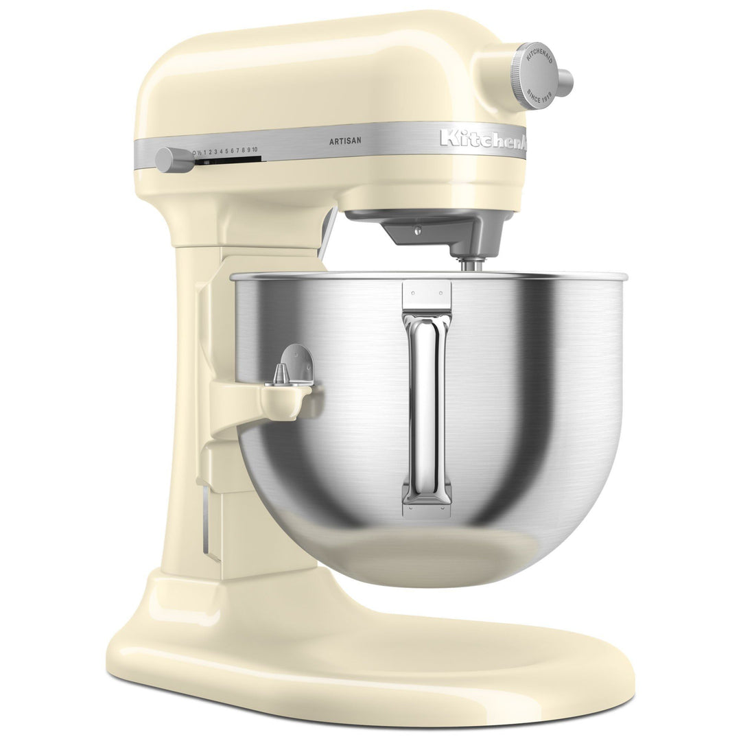 Kitchenaid Kitchenaid Artisan 5KSM70SHXE røremaskine 6,6 liter, almond cream – close-up (Røremaskiner)