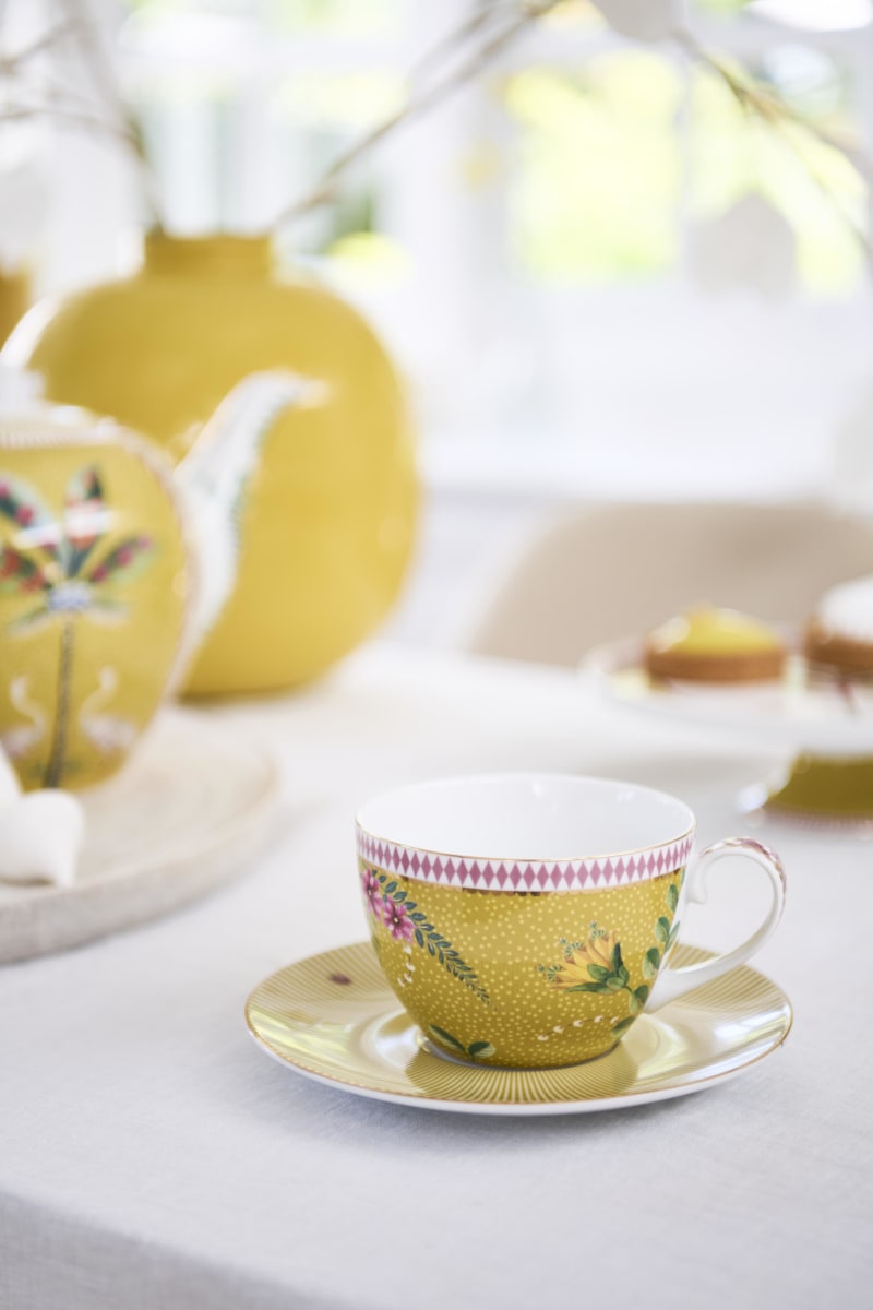 Produktbillede af Cup & Saucer La Majorelle Yellow 280ml på tilbud i høj kvalitet