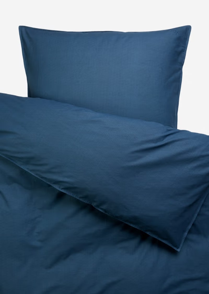 Produktbillede af Marc O`Polo Senja Deep blue Duvet cover 140x200 på tilbud i høj kvalitet