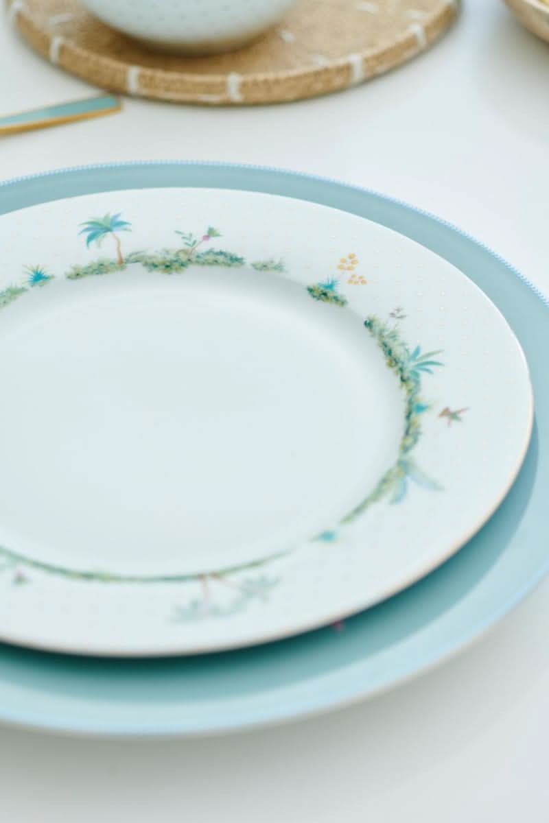 Se tilbud på Plate Jolie Dots Gold 26.5cm fra Pip Studio! Billigt udsalg med hurtig levering (1-2 hverdage) og billig fragt. Varenummer: CADEC-51.001.252. Spar op til 58%.