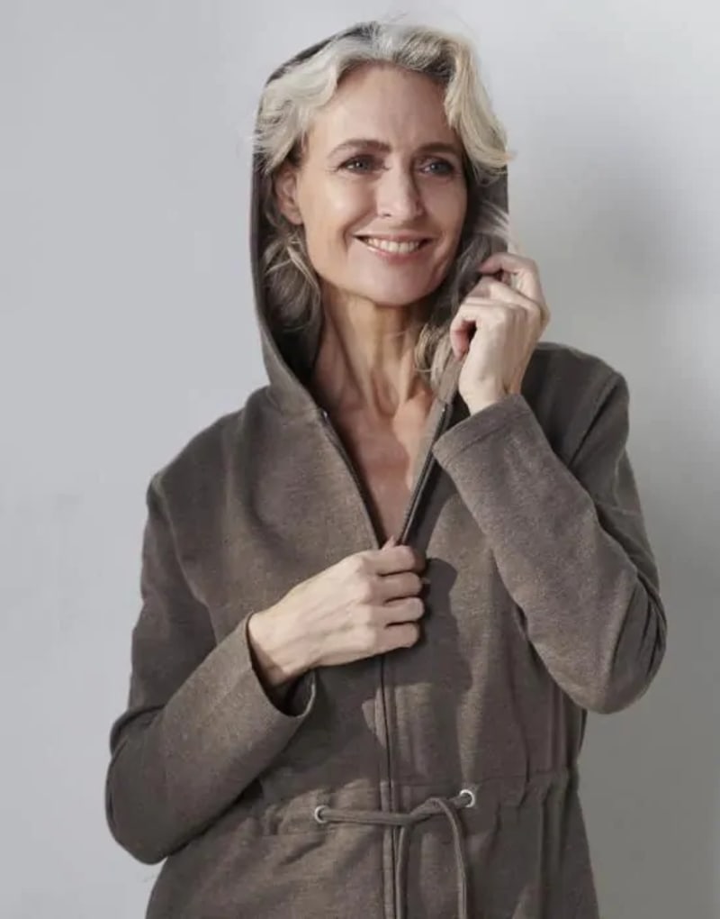 Produktbillede af Louise Bathrobe Chocolate M på tilbud i høj kvalitet