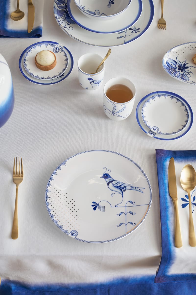 Produktbillede af Plate Pip&The Blue Bird White 25.5cm på tilbud i høj kvalitet