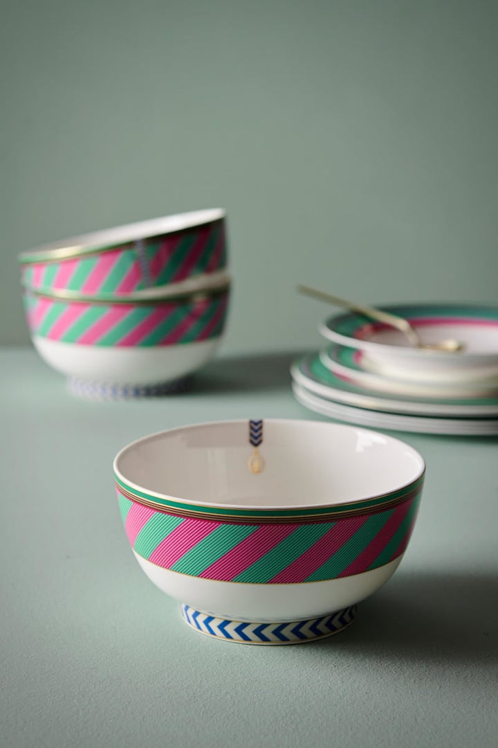 Produktbillede af Bowl Chique Stripes Pink-Green 15.5cm på tilbud i høj kvalitet