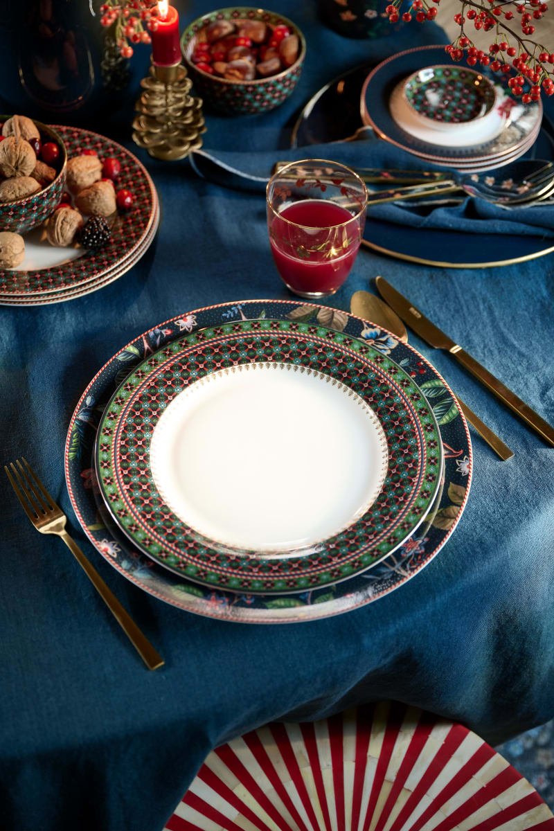 Produktbillede af Blue Berry Plate Clover Green 26.5cm på tilbud i høj kvalitet