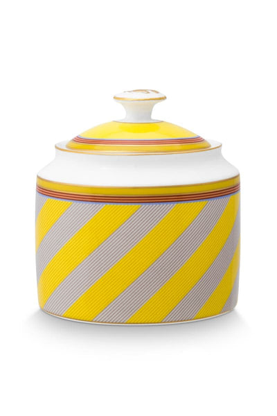 Se tilbud på Sugar Bowl Pip Chique Stripes Yellow 550ml! Billigt udsalg på Pip Studio. Køb online nu! Hurtig levering, 1-2 hverdage. Varenummer: CADEC-51.008.049. Spar op til 56%.