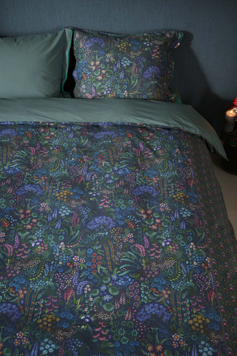Produktbillede af PIP Studio Querida Dark Blue 140x220 på tilbud i høj kvalitet