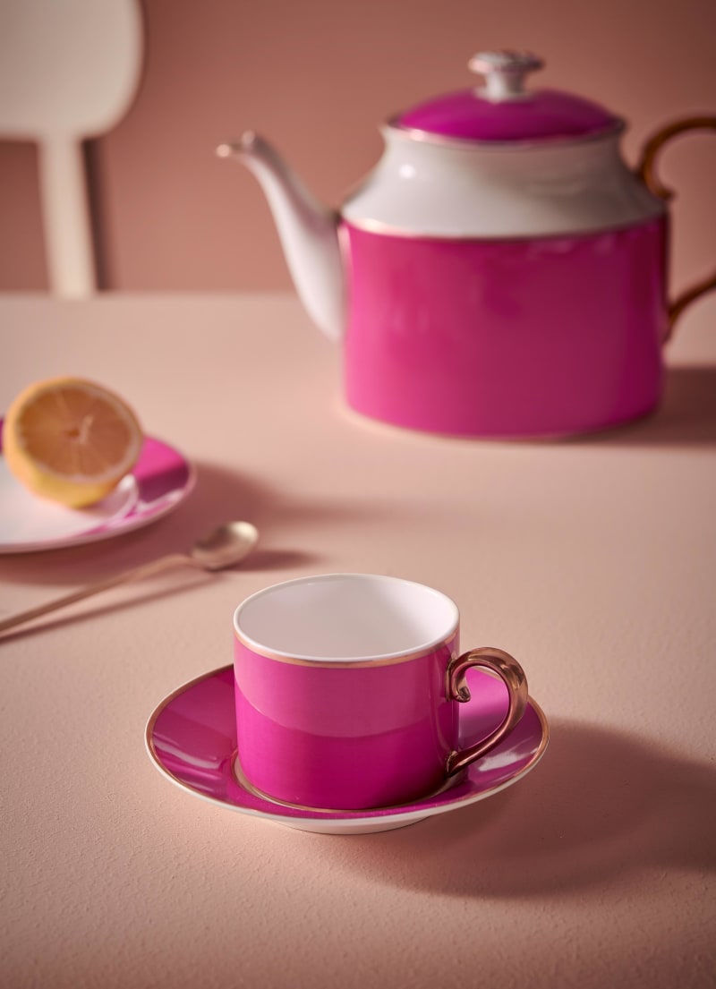 Produktbillede af Cup & Saucer Pip Chique Gold-Pink 220ml på tilbud i høj kvalitet