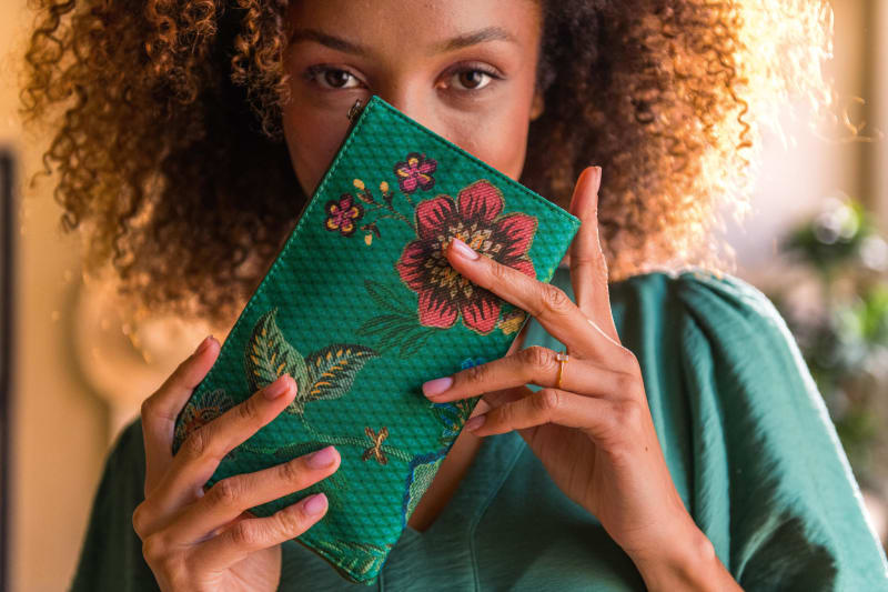 Produktbillede af Cloe Cosmetic Zipper Pouch Cece Fiore Green 21x3.5x12.5cm på tilbud i høj kvalitet