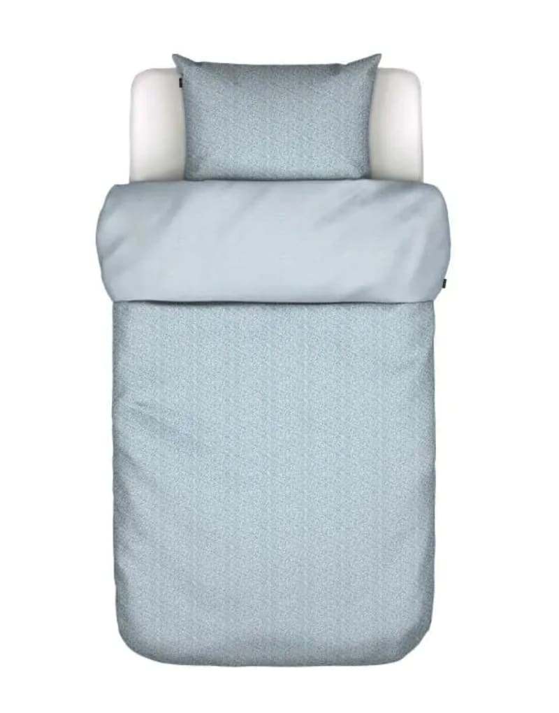 Produktbillede af Marc O`Polo Camo Duvet Cover Nordic Blue 140x200+60x63 på tilbud i høj kvalitet