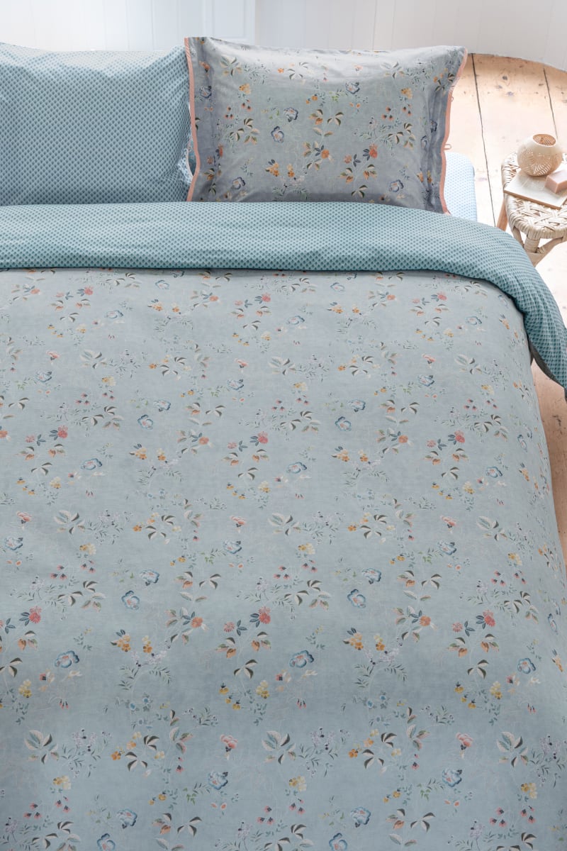 Produktbillede af PIP Tokyo Blossom Light Blue 140x200 på tilbud i høj kvalitet