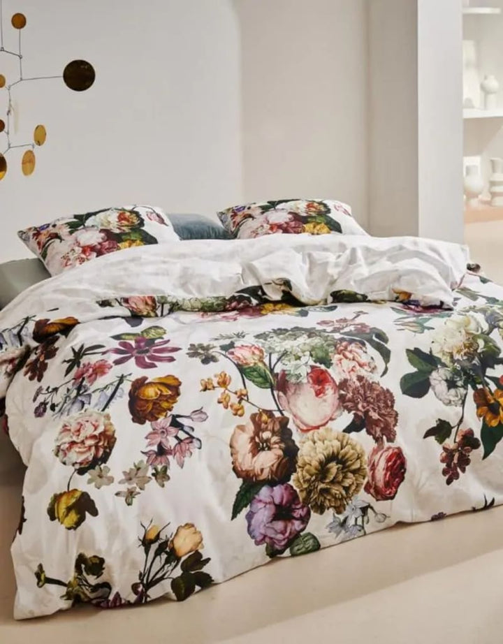 Essenza sengetøj Fleur Ecru - 200 x 200 + 2 stk. 60 x 63
