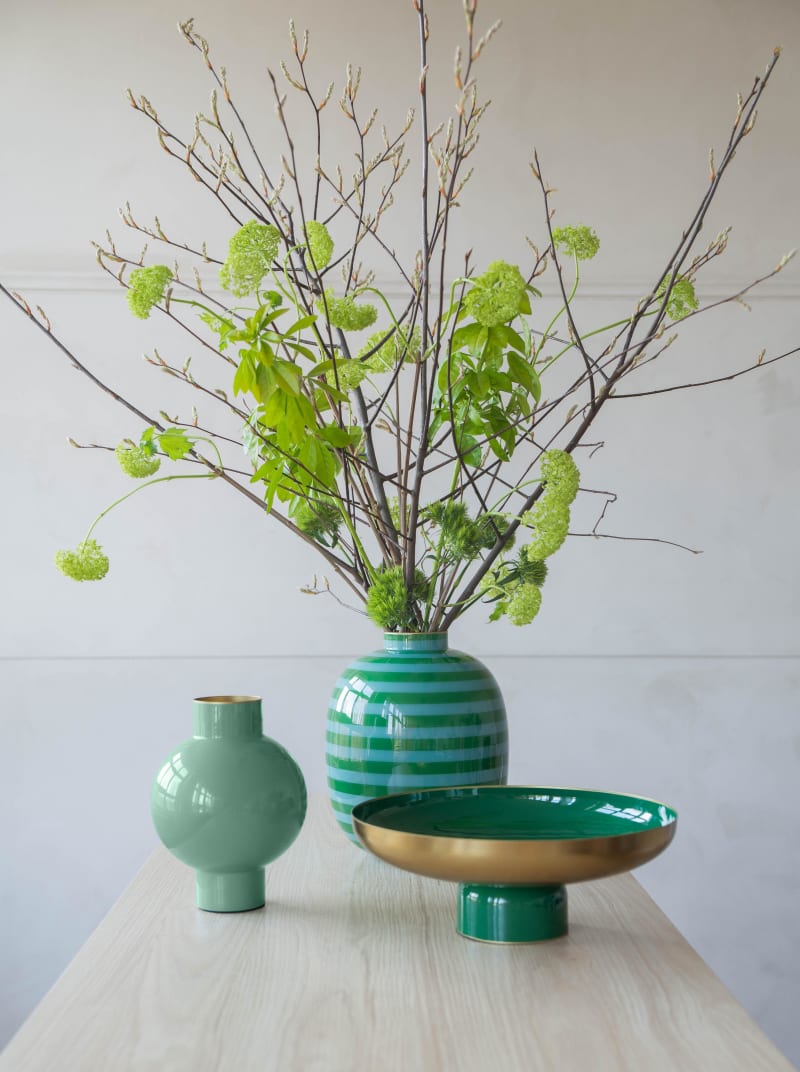 Produktbillede af Low Tray Metal Dark Green 12.50x35cm på tilbud i høj kvalitet