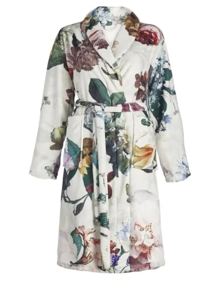 Se S Fleur badekåbe Ecru 100% polyester til billige priser! Udsalg og tilbud online. Hurtig levering, billig fragt. Varenummer: CADEC-401055-300-002. Over 1354 design mærker på udsalg.