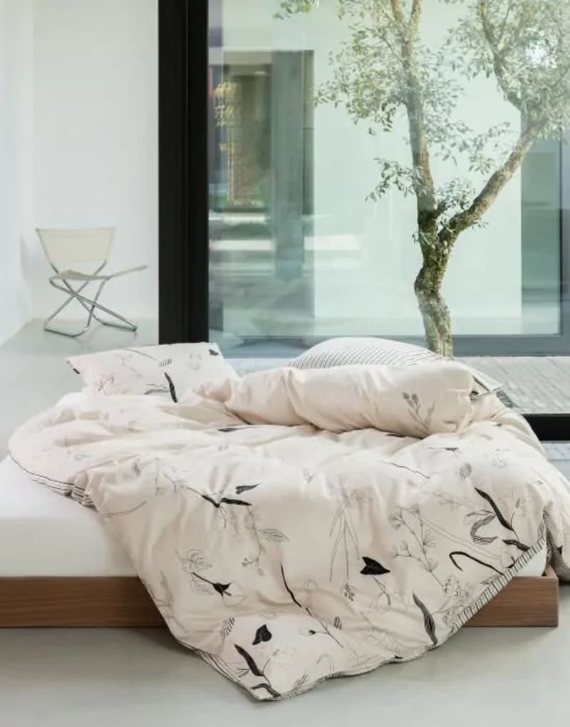 Produktbillede af Marc O`Polo Asele Natural white 140x220+60x63 på tilbud i høj kvalitet