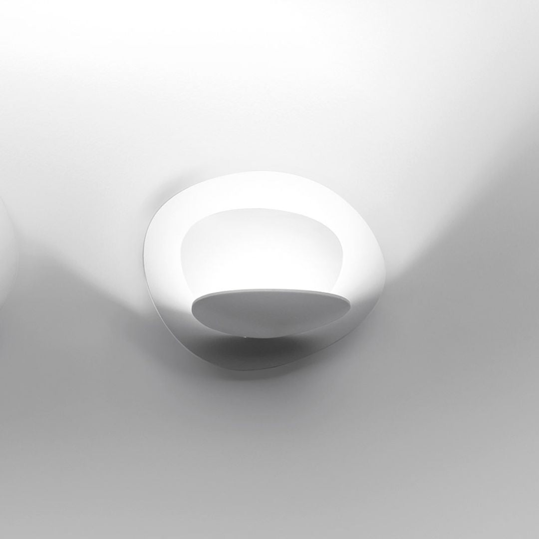 Produktbillede af Pirce Micro Væglampe LED Hvid 2700K Artemide i premium kvalitet