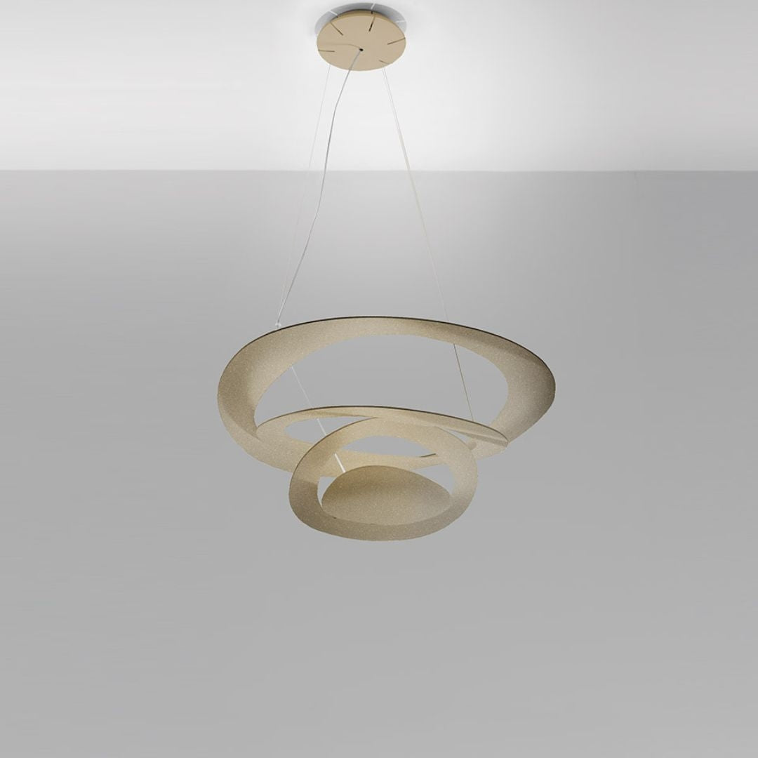Produktbillede af Pirce Mini Pendel LED Ø69 Guld 3000K Artemide i premium kvalitet