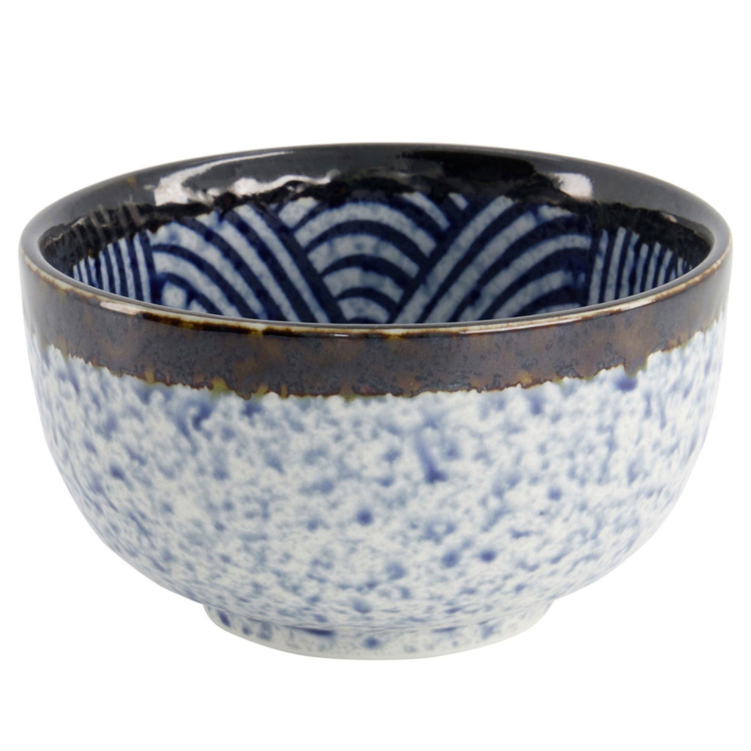 Tokyo design studio Tokyo design studio Aisai Seigaiha Bowl 550ml – close-up (Skål)